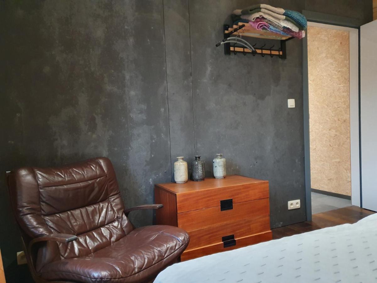 Vue Sur Meuse Lägenhet Profondeville Exteriör bild
